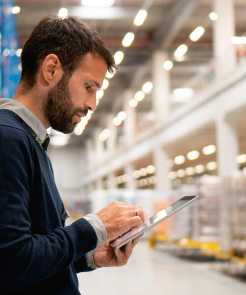 Manager in the warehouse People in the warehouse